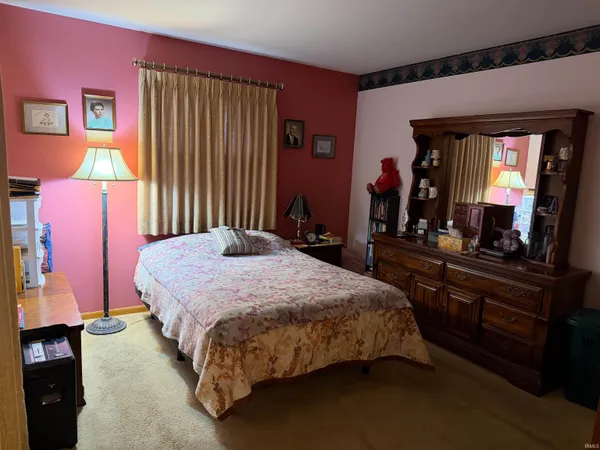 $260,000 | 1118 West Water Street, Berne, IN 46711