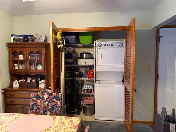 $260,000 | 1118 West Water Street, Berne, IN 46711