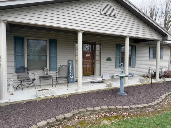 $260,000 | 1118 West Water Street, Berne, IN 46711