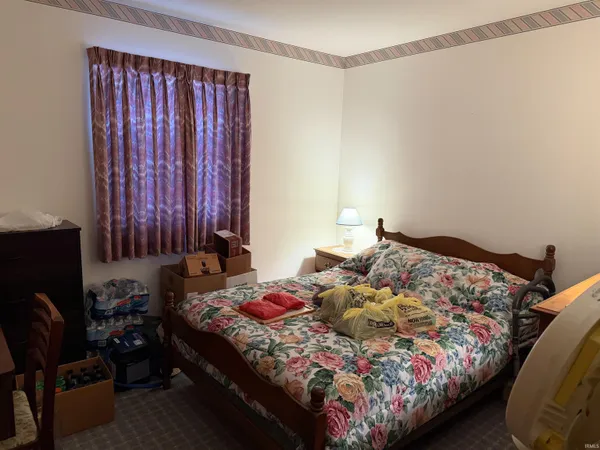 $260,000 | 1118 West Water Street, Berne, IN 46711