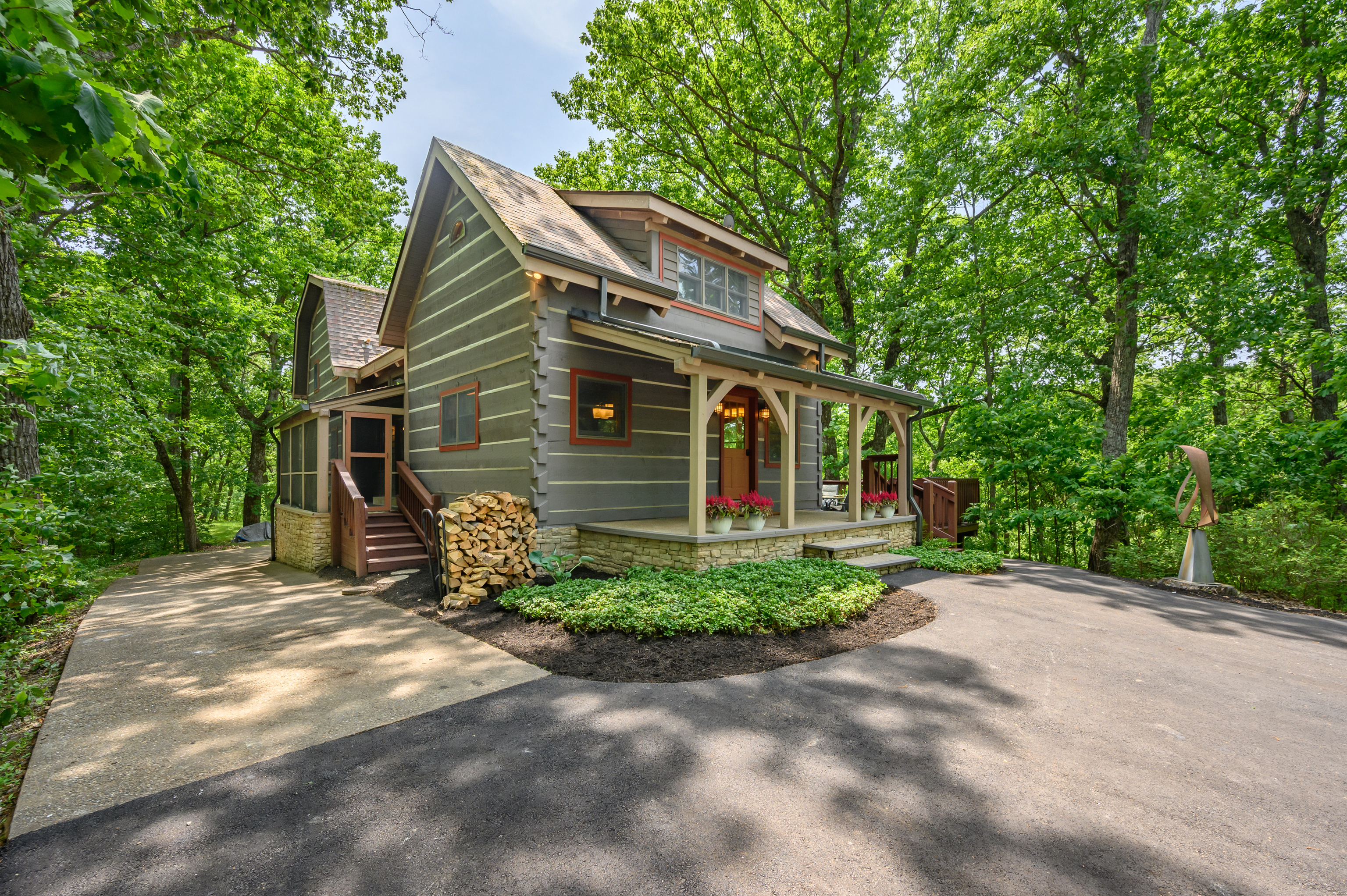 3407 Raspberry Lane Nashville, IN 47448 - Photo 4 of 86 Gallery Image 4