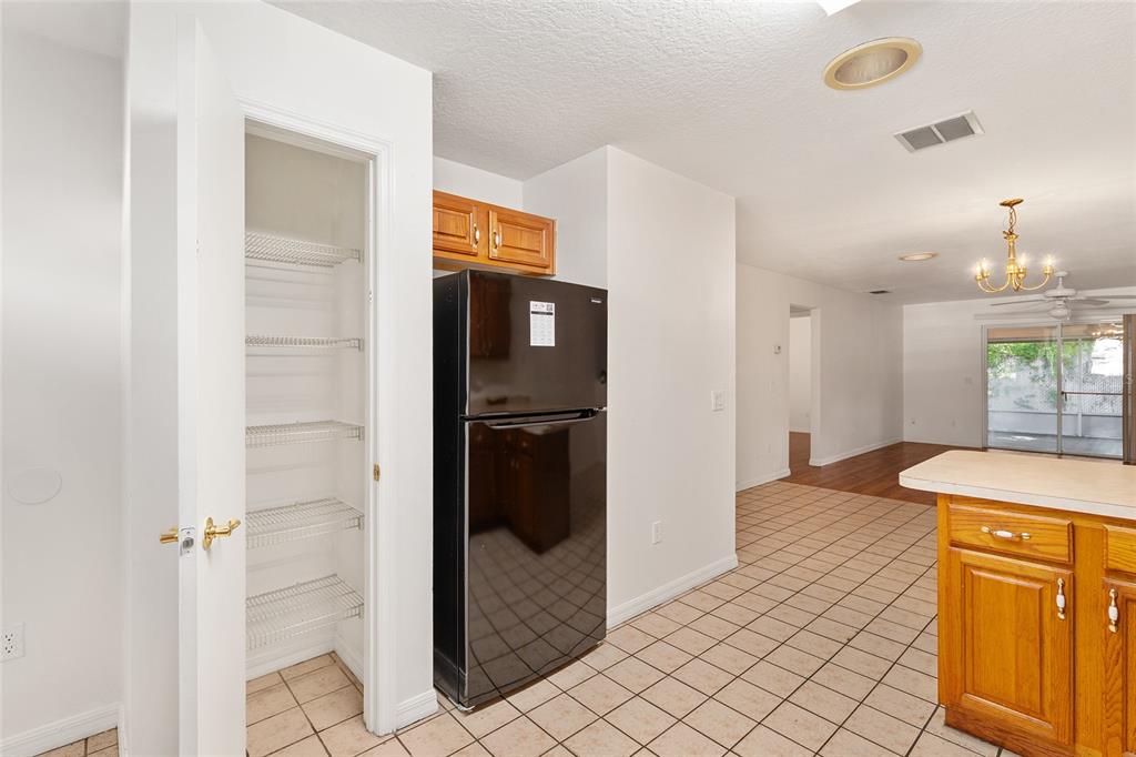 11191 Southeast 55th Avenue Road, Unit 401 Belleview, FL 34420 - Photo 8 of 21