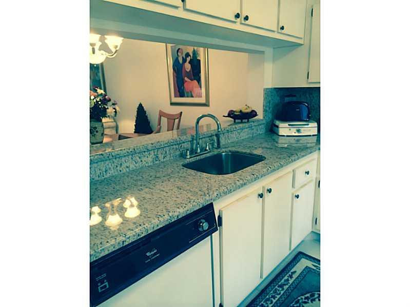 22100 Palms Way, Unit 203 Boca Raton, FL 33433 - Photo 1 of 20 Kitchen