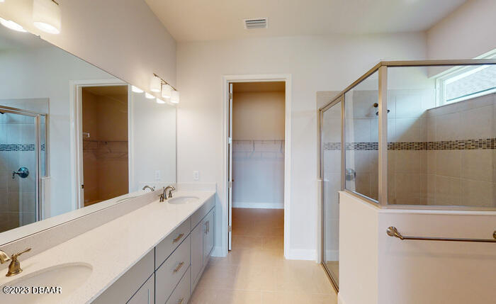 250 Azure Mist Way Daytona Beach, FL 32124 - Photo 22 of 28 22. Primary Bath