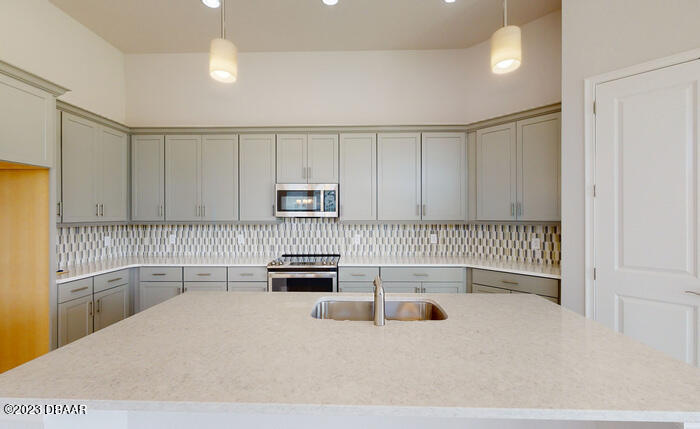 250 Azure Mist Way Daytona Beach, FL 32124 - Photo 6 of 28 6. Kitchen