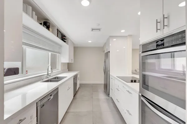 $4,000 | 3501 Keyser Avenue, Unit 1, Hollywood, FL 33021