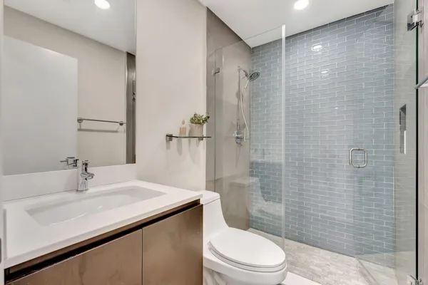 $4,000 | 3501 Keyser Avenue, Unit 1, Hollywood, FL 33021