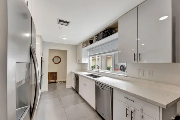 $4,000 | 3501 Keyser Avenue, Unit 1, Hollywood, FL 33021