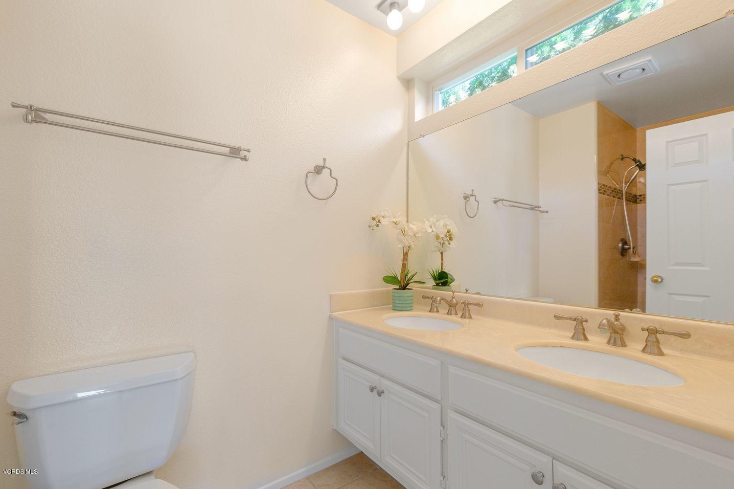 2731 Erringer Road, Unit 38 Simi Valley, CA 93065 - Photo 15 of 27 15