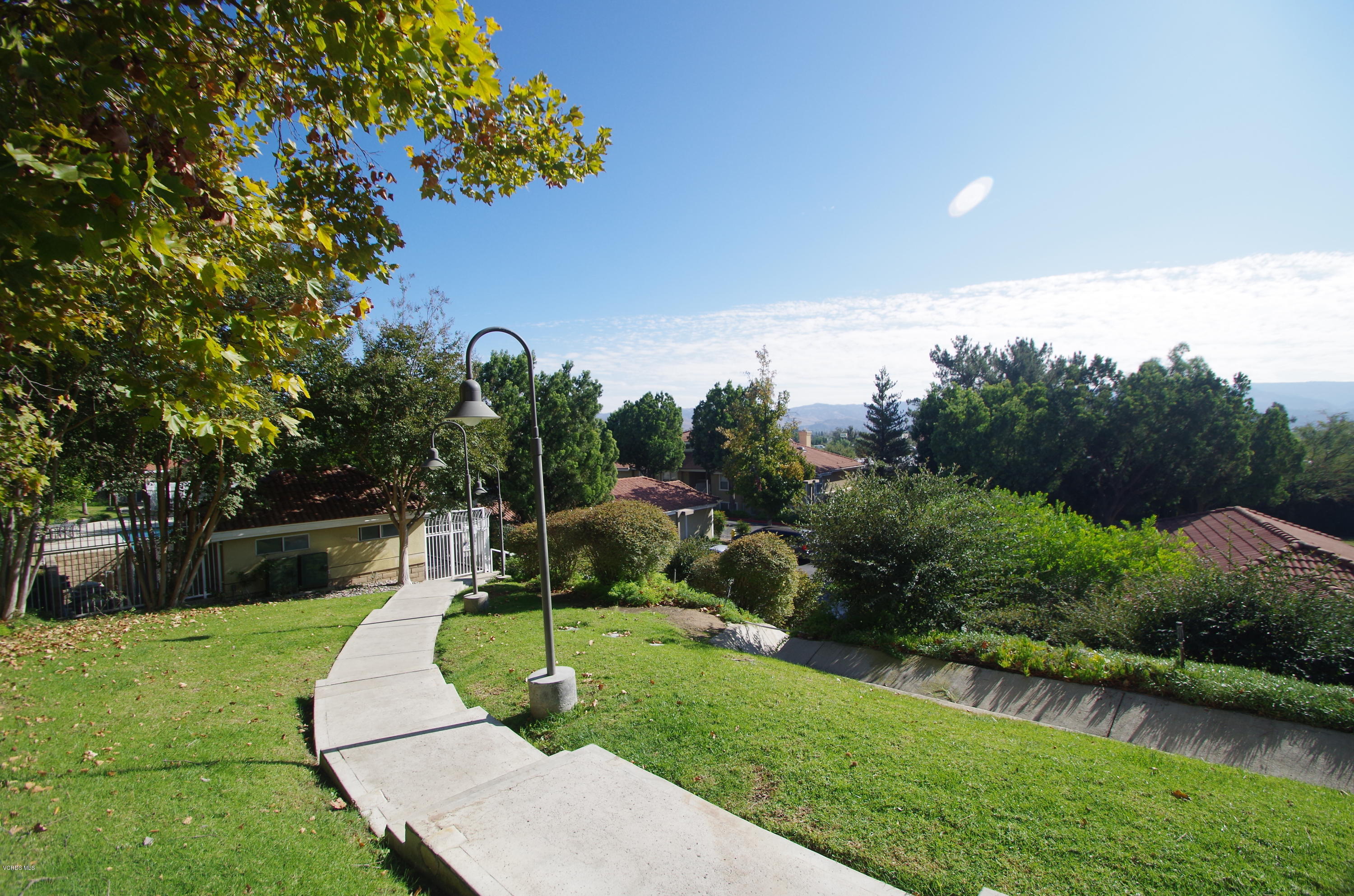 2731 Erringer Road, Unit 38 Simi Valley, CA 93065 - Photo 23 of 27 22