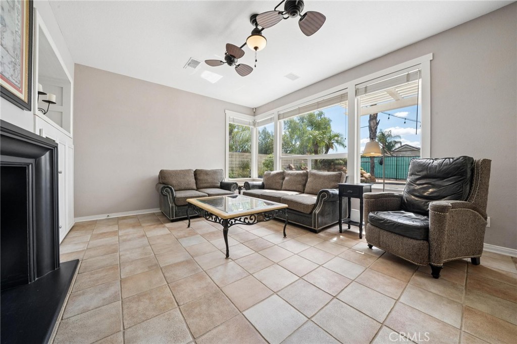 26044 Bates Place Stevenson Ranch, CA 91381 - Photo 35 of 75