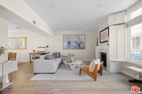 $1,695,000 | 2912 Montana Avenue, Unit 3, Santa Monica, CA 90403
