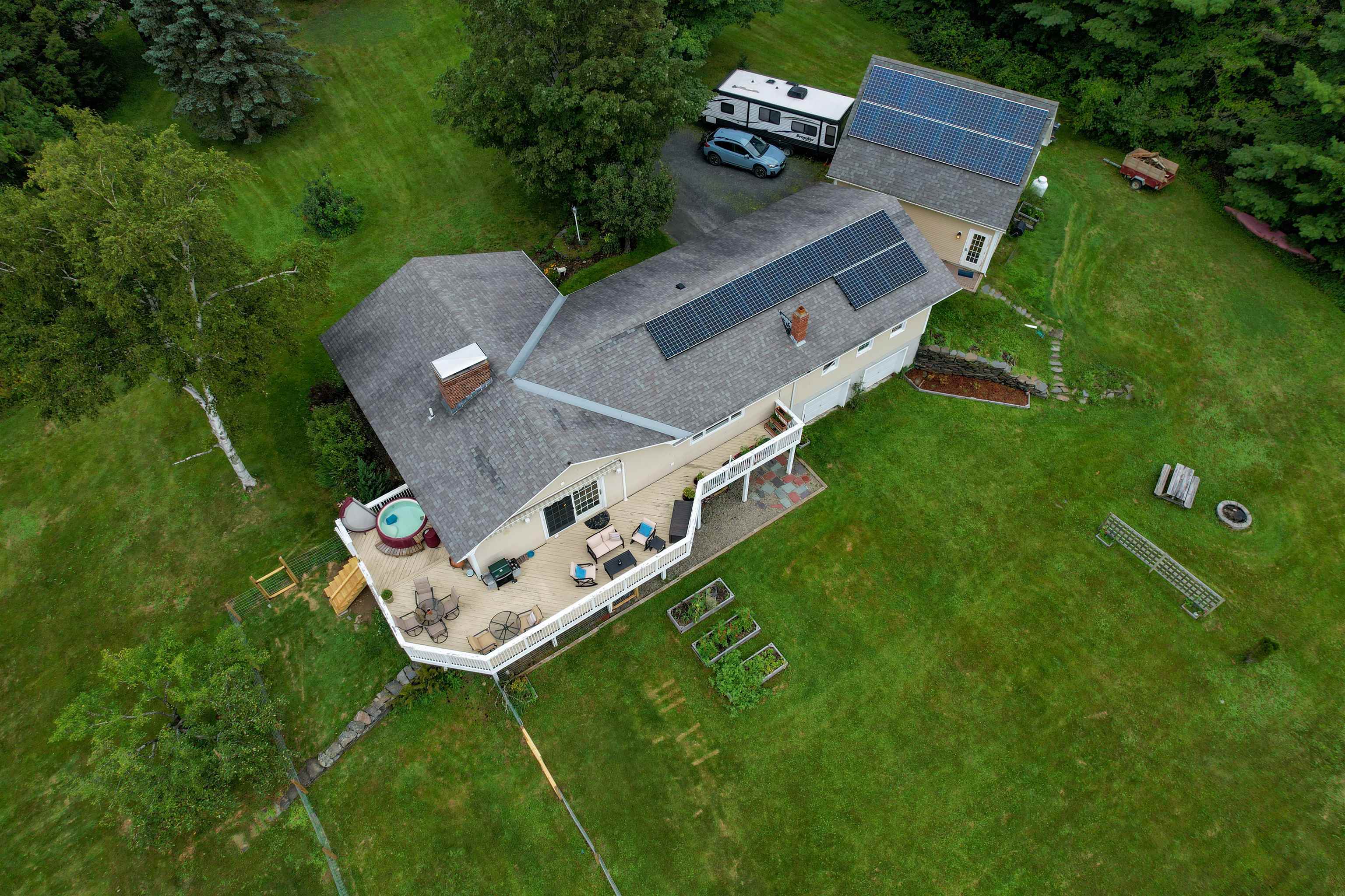 1566 Shaw Mansion Road Waterbury, VT 05677 - Photo 1 of 40 Gallery Image 1