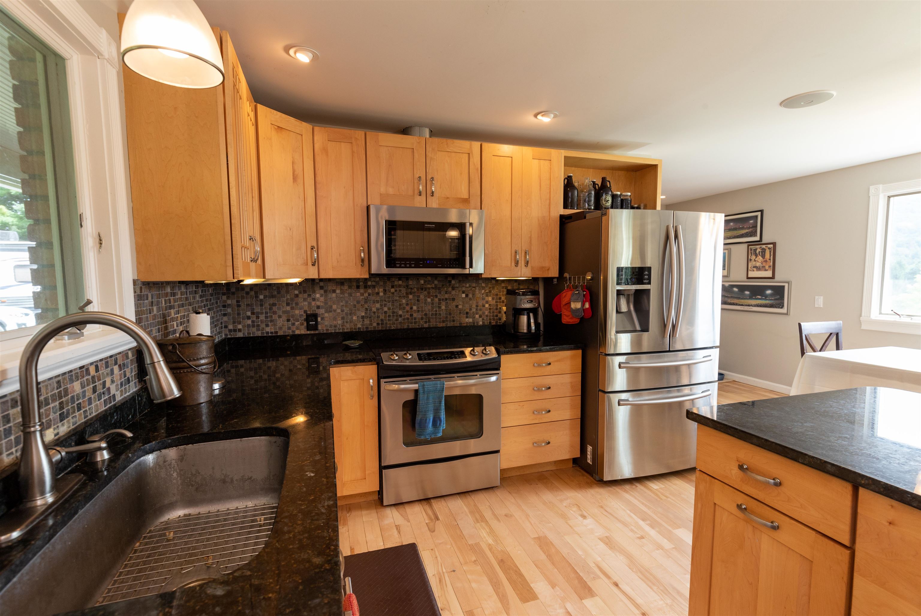 1566 Shaw Mansion Road Waterbury, VT 05677 - Photo 14 of 40 Gallery Image 14