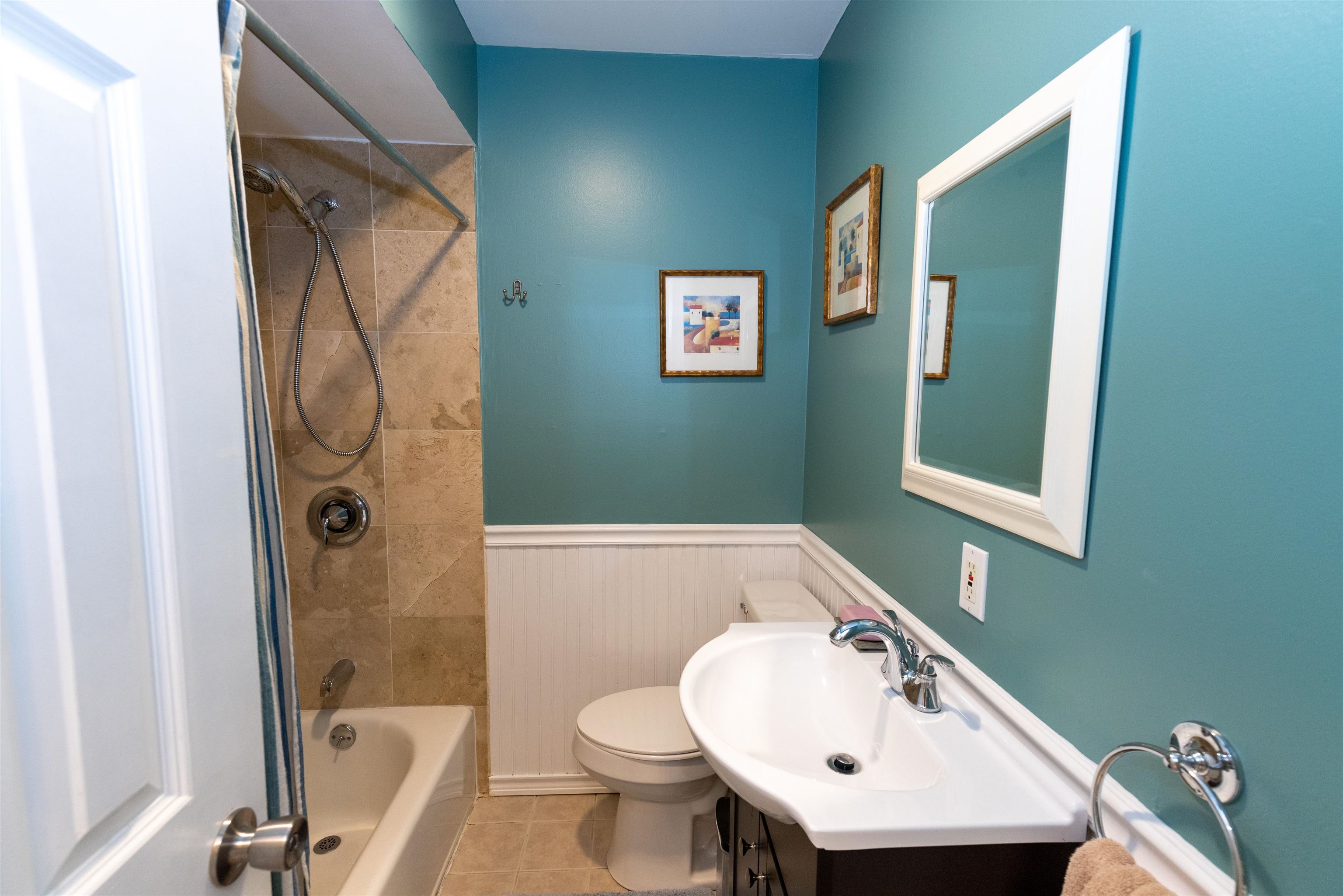 1566 Shaw Mansion Road Waterbury, VT 05677 - Photo 22 of 40 Gallery Image 22
