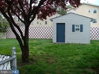 1900 Tomlinson Road Philadelphia, PA 19116 - Photo 3 of 6 Gallery Image 3