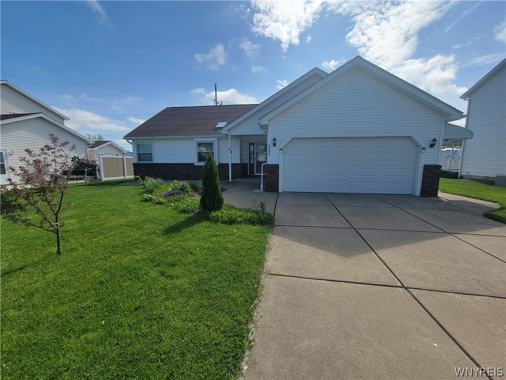 6945 Walmore Road Niagara Falls, NY 14304 - Photo 2 of 33