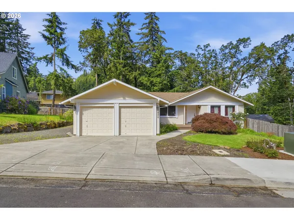 $483,455 | 488 Cascade Drive, Springfield, OR 97478