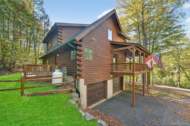 $3,995 | 165 Cascade Road, Warwick, NY 10990