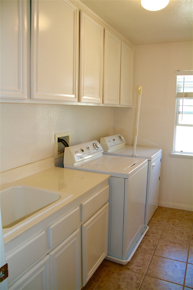 354 Spring Canyon Way Oceanside, CA 92057 - Photo 22 of 24