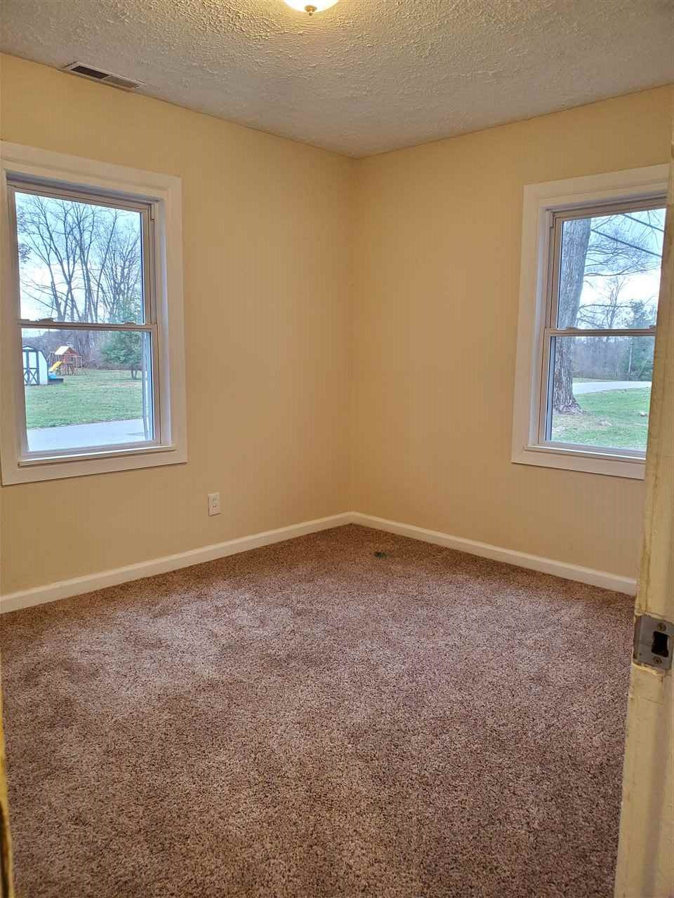2883 Ridge Avenue Hebron, KY 41048 - Photo 10 of 13 Gallery Image 10