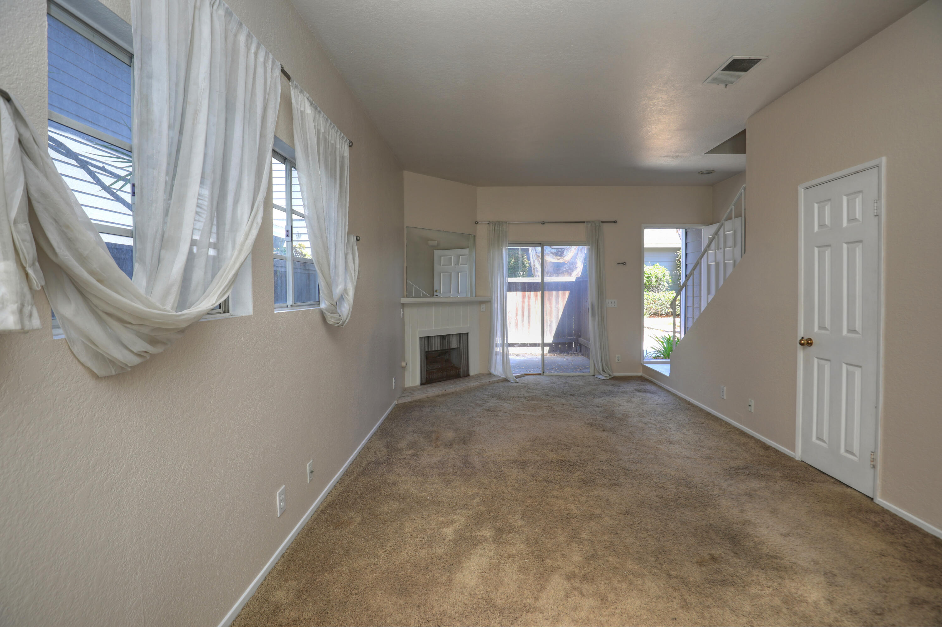 231 Mathilda Drive Goleta, CA 93117 - Photo 13 of 20 (16)