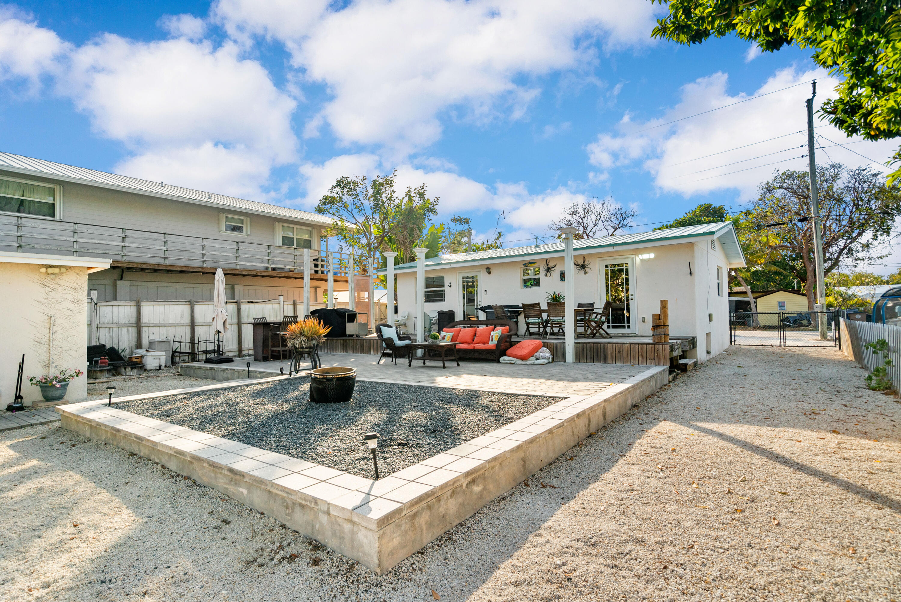 40 Orange Drive Key Largo, FL 33037 - Photo 2 of 30 Outdoor deck
