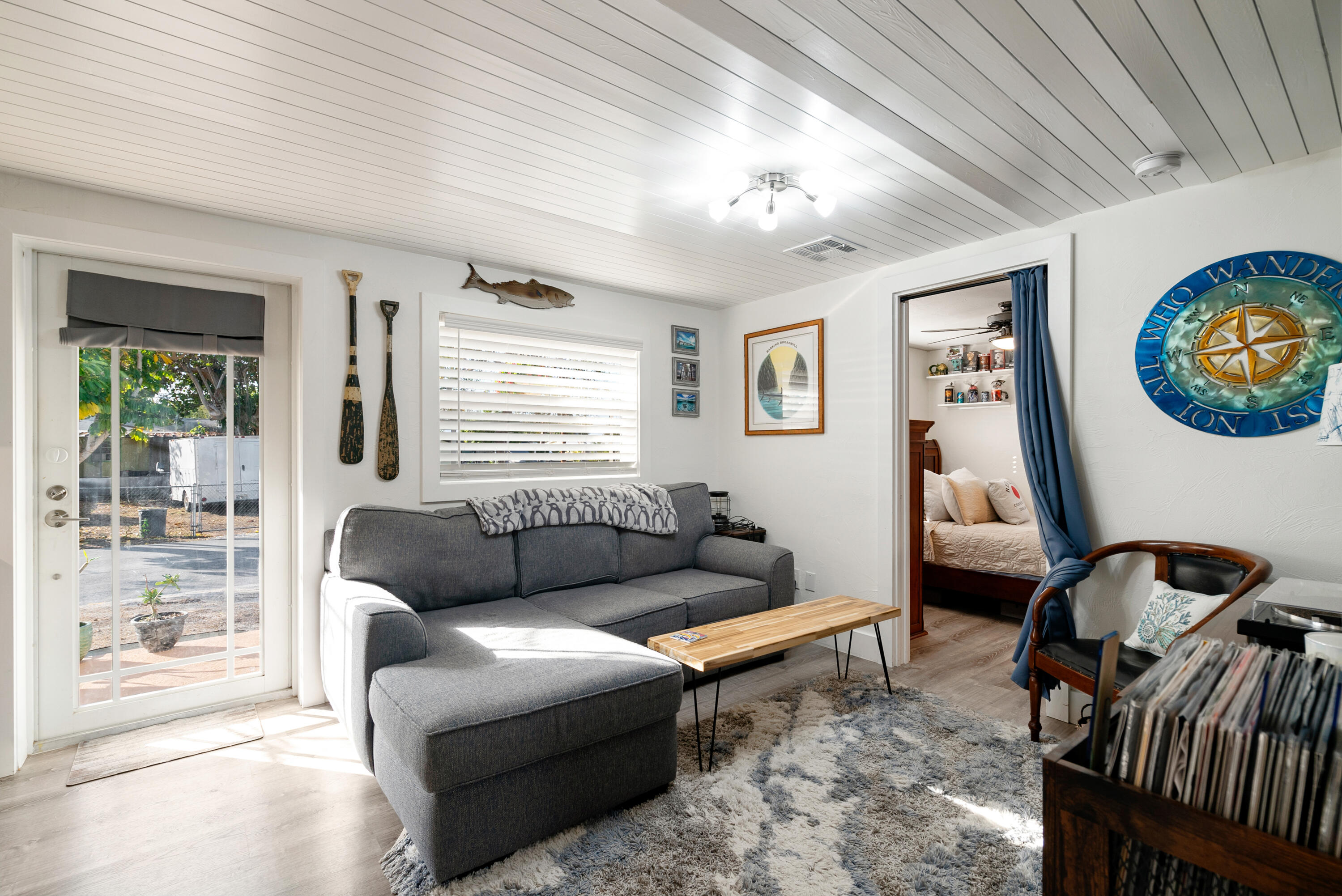 40 Orange Drive Key Largo, FL 33037 - Photo 6 of 30 Light and bright inviting space