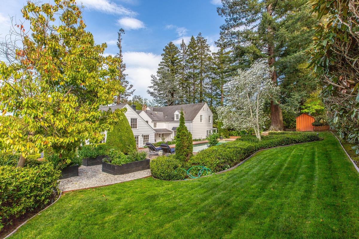 863 Chiltern Road Hillsborough, CA 94010 - Photo 42 of 50 a view of a house with a yard
