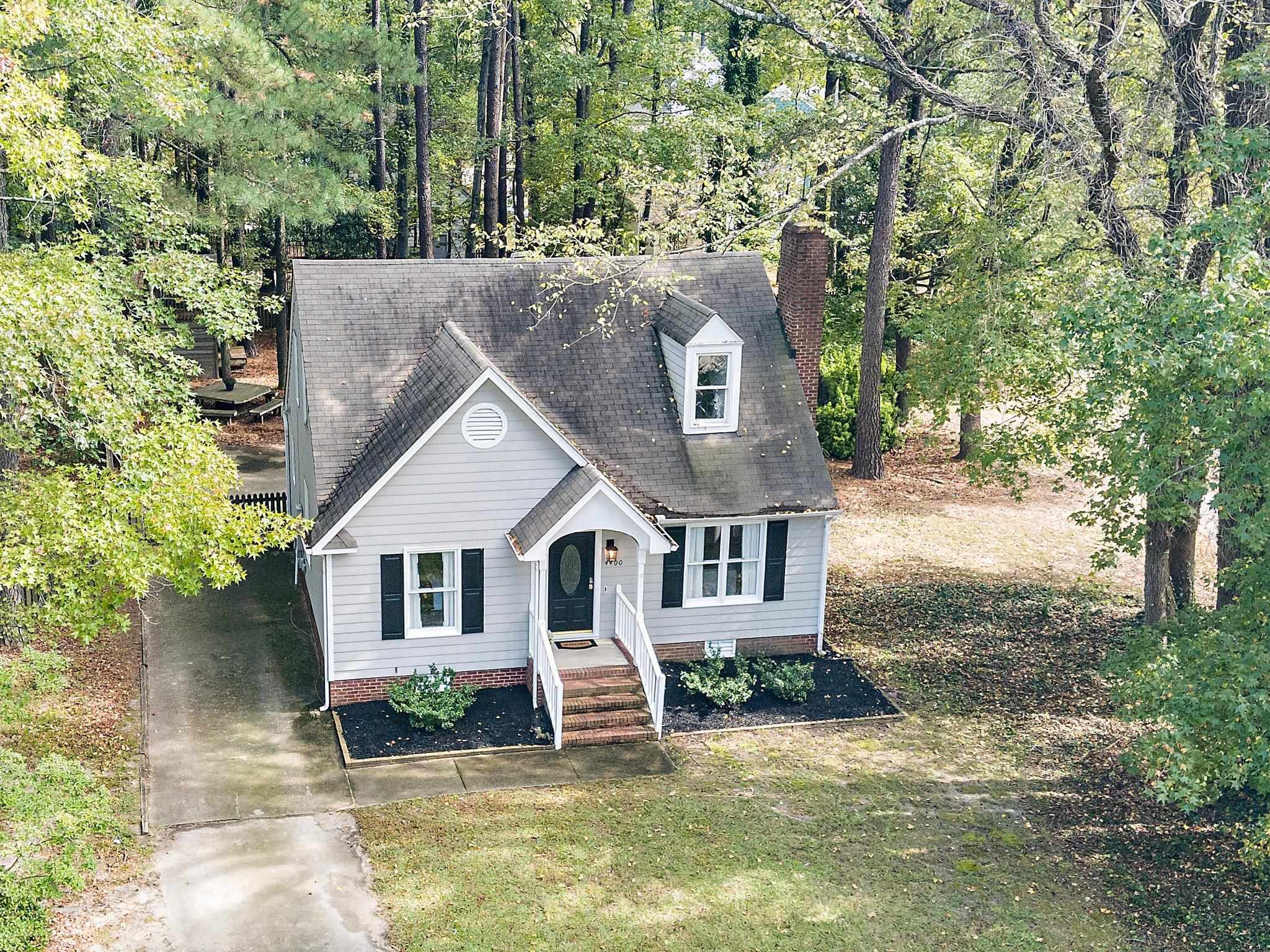 4400 Liverpool Lane Raleigh, NC 27604 - Photo 5 of 34 Exterior Front