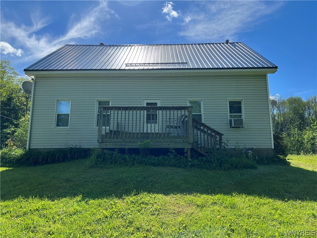 7674 Lewis Road Holland, NY 14080 - Photo 1 of 1