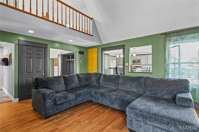 $479,000 | 6115 Terri Lynn Drive, St. Louis, MO 63123