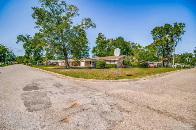 $220,000 | 3590 Gatewood Drive, Pensacola, FL 32514