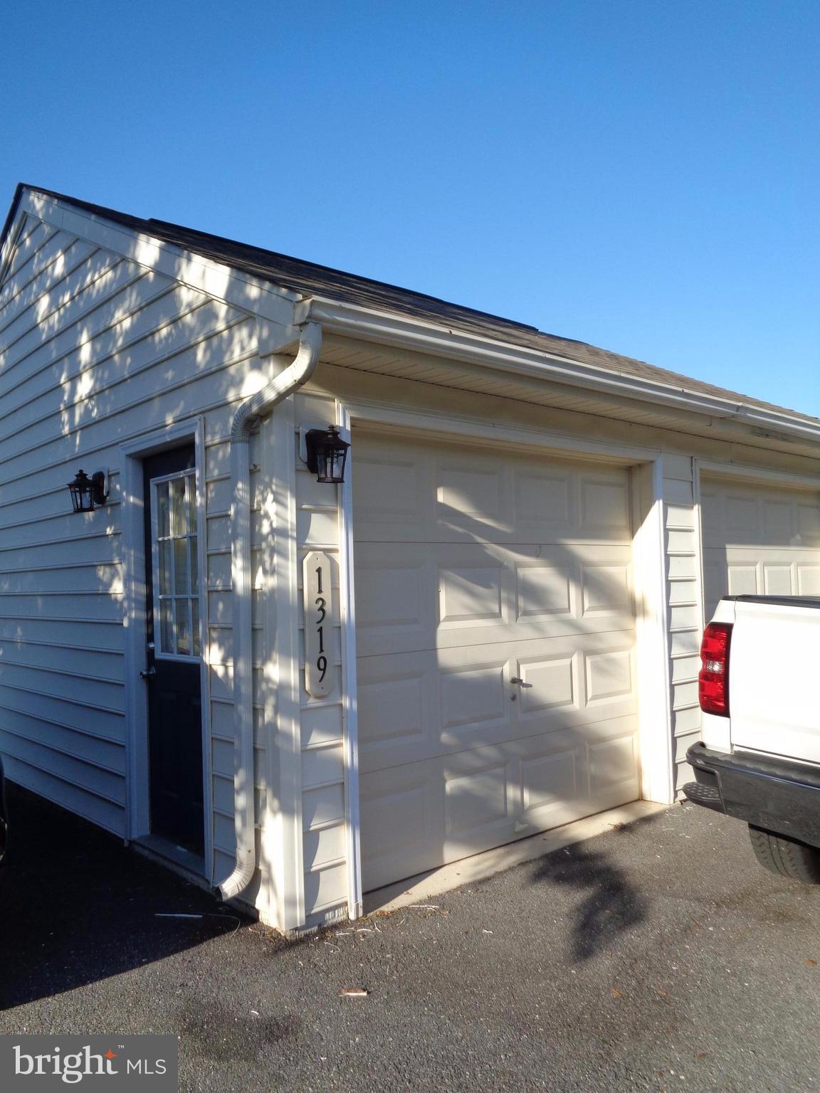 1319 Waterview Way Baltimore, MD 21221 - Photo 25 of 26 Detached, one car garage w/yard door access