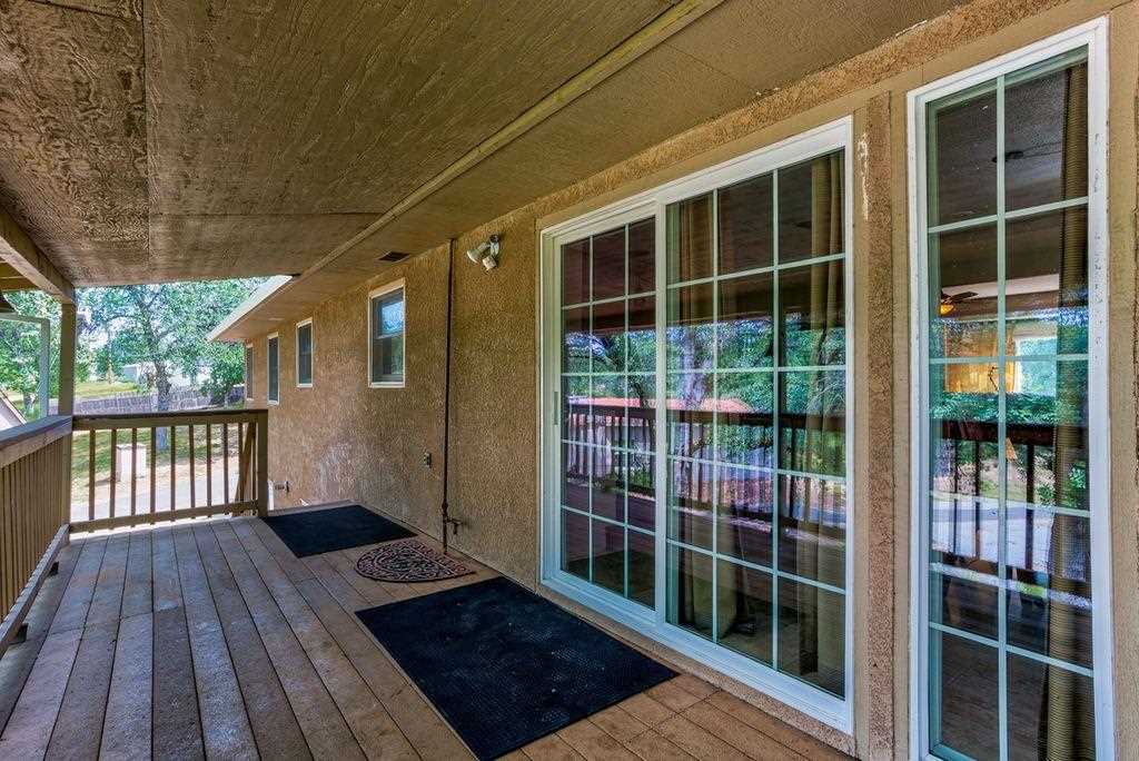 9682 Winegar Road Redding, CA 96003 - Photo 13 of 32 Gallery Image 13