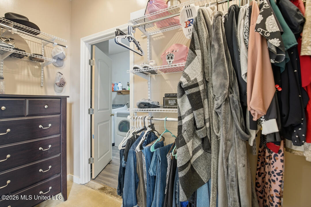 285 Magnolia Drive Raleigh, MS 39153 - Photo 23 of 34 Master Bath View 4