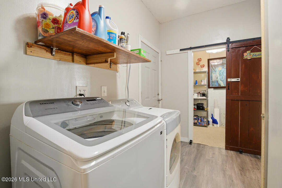 285 Magnolia Drive Raleigh, MS 39153 - Photo 27 of 34 Laundry Room