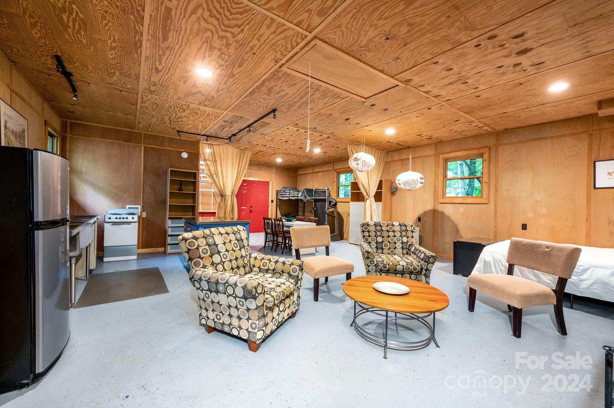 737 Rolling Ridge Loop Burnsville, NC 28714 - Photo 37 of 43 Gallery Image 37