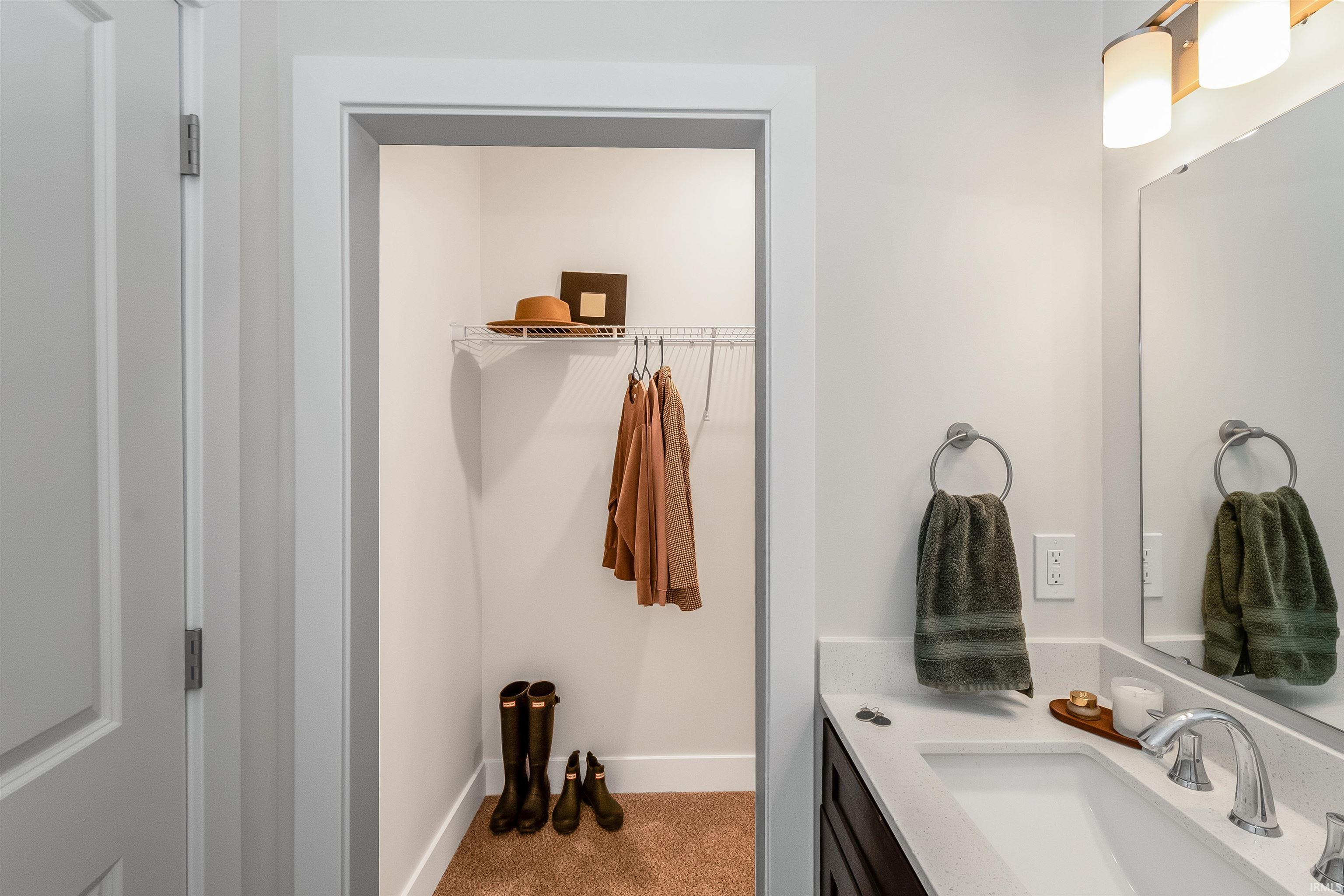 320 Chapel Drive Lafayette, IN 47909 - Photo 9 of 19