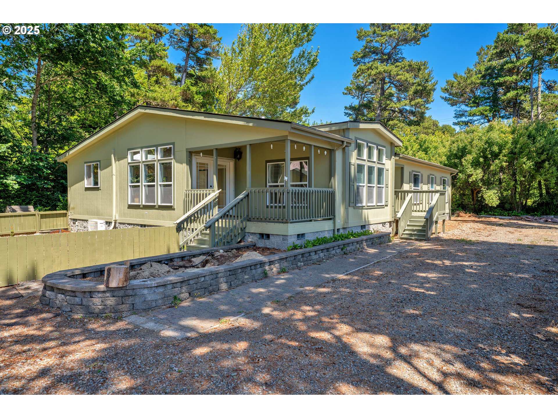 4739 North Jetty Road Florence, OR 97439 - Photo 2 of 48 Gallery Image 2