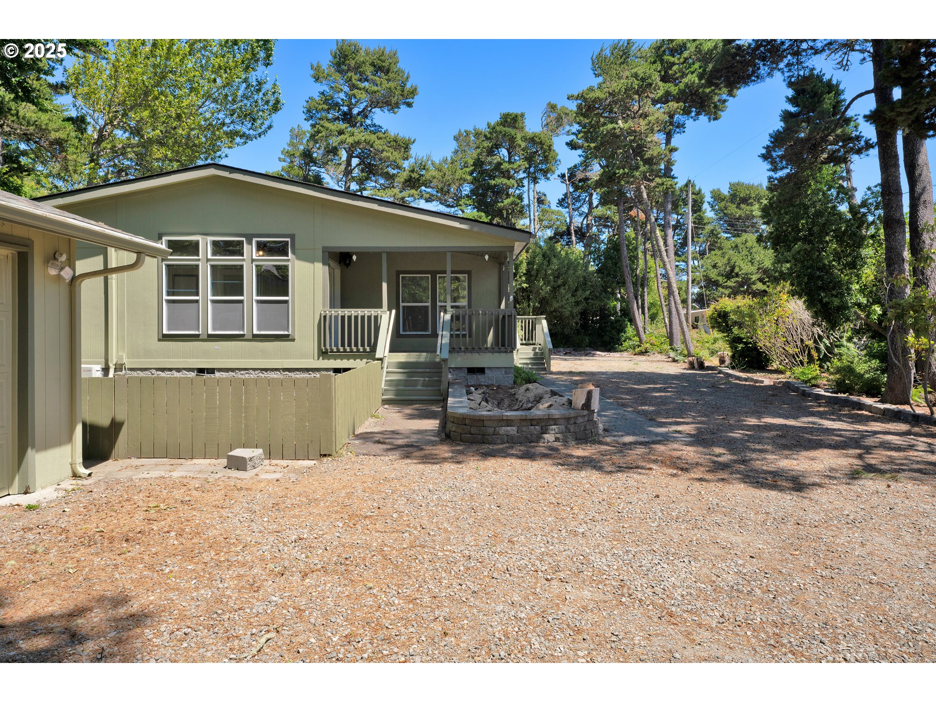 4739 North Jetty Road Florence, OR 97439 - Photo 5 of 48 Gallery Image 5