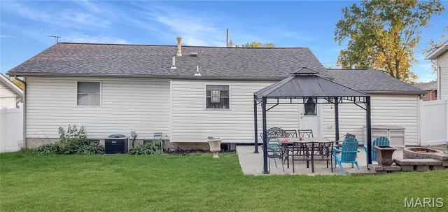 $214,900 | 107 MacArthur Street, New Haven, MO 63068