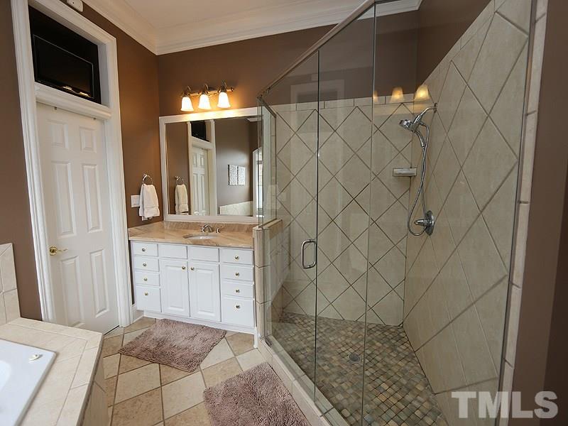 1701 Stannard Trail Raleigh, NC 27612 - Photo 16 of 25 Gallery Image 16