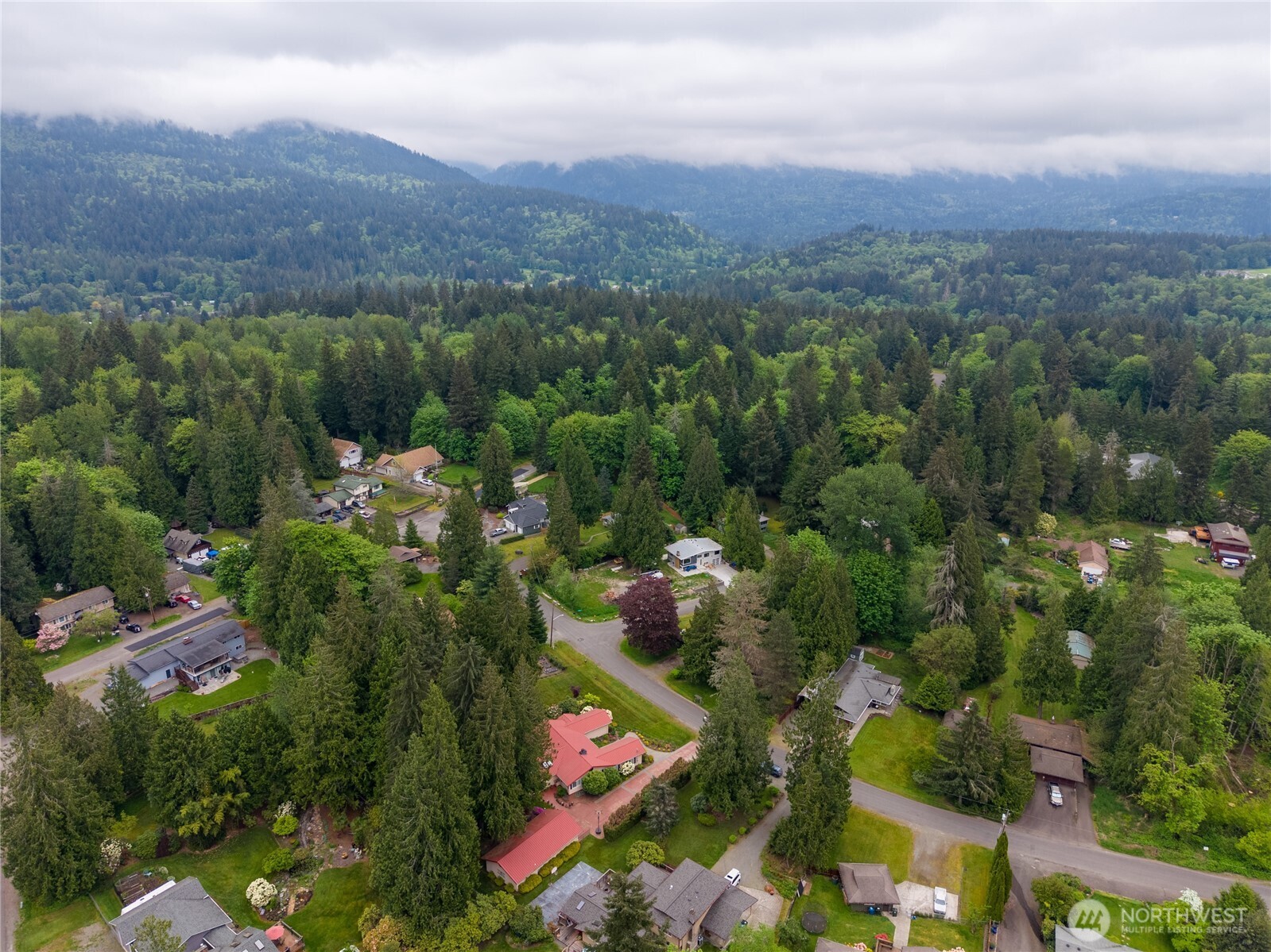 14615 205th Avenue Southeast Renton, WA 98059 - Photo 36 of 40 an aerial view of multiple house