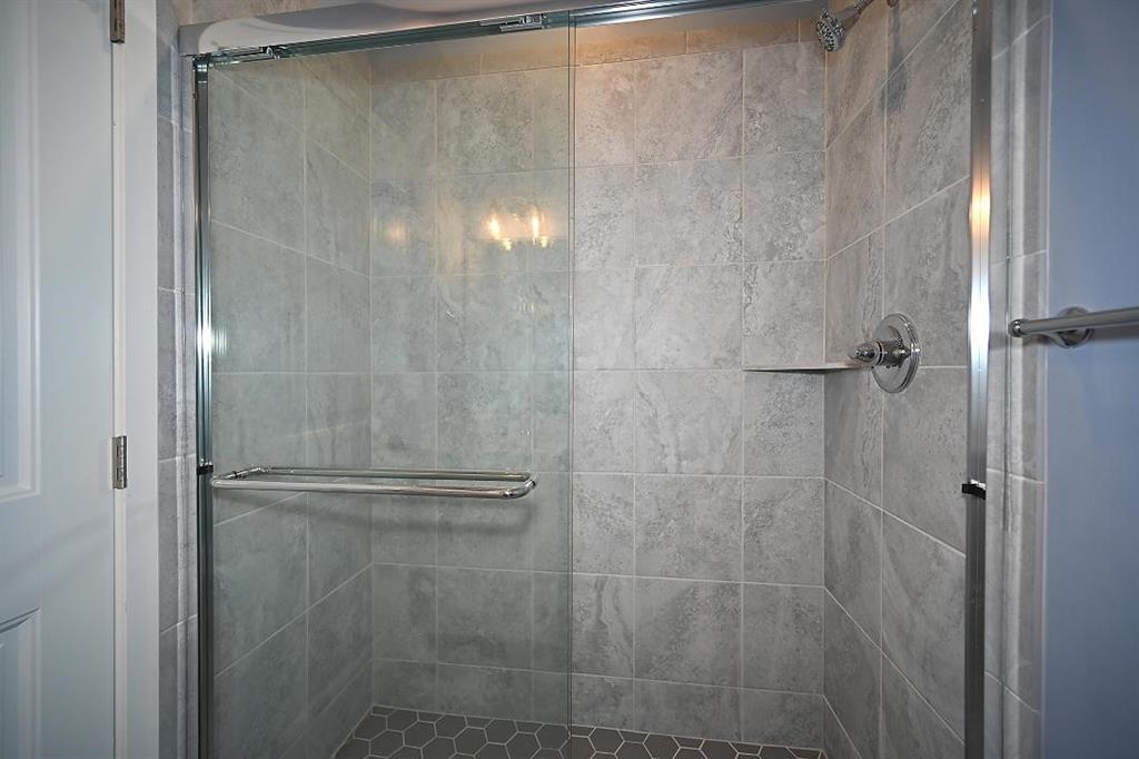 107 Johnson Circle Dearborn, MO 64439 - Photo 24 of 33