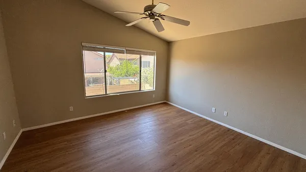 $2,695 | 17426 North 47th Street, Phoenix, AZ 85032