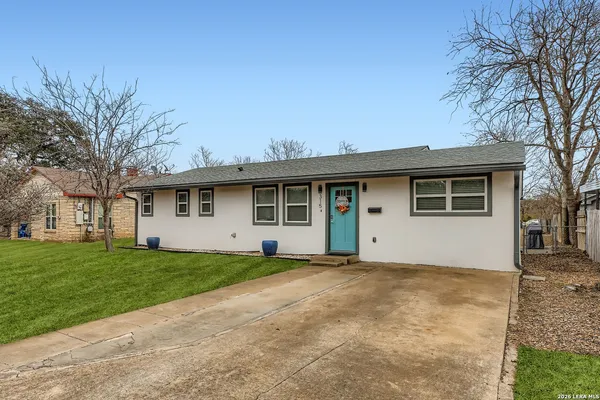 $309,000 | 315 Mimosa Street, Kerrville, TX 78028