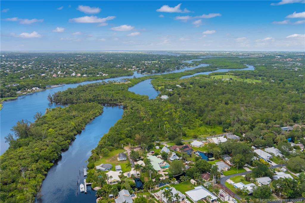 615 Southwest Rustic Circle Stuart, FL 34997 - Photo 2 of 19 Gallery Image 2