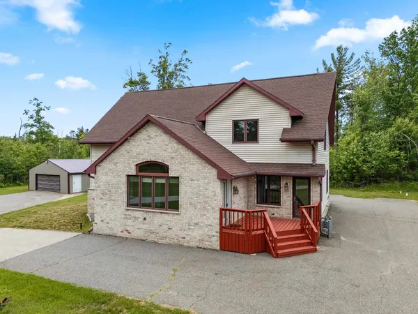 $439,000 | 16960 Markusen Lane, Mountain, WI 54149