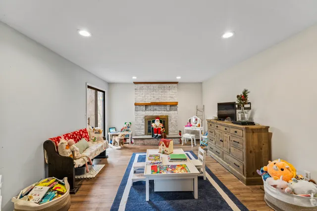 $799,999 | 151 North Street, Ridgefield, CT 06877